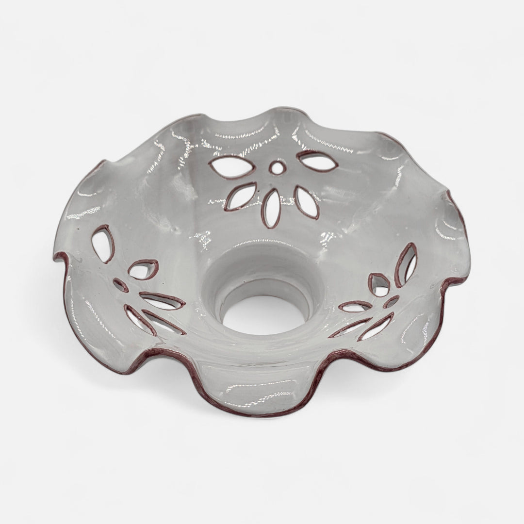 Lampadario in Ceramica Artigianale con Fiori Traforati - A91