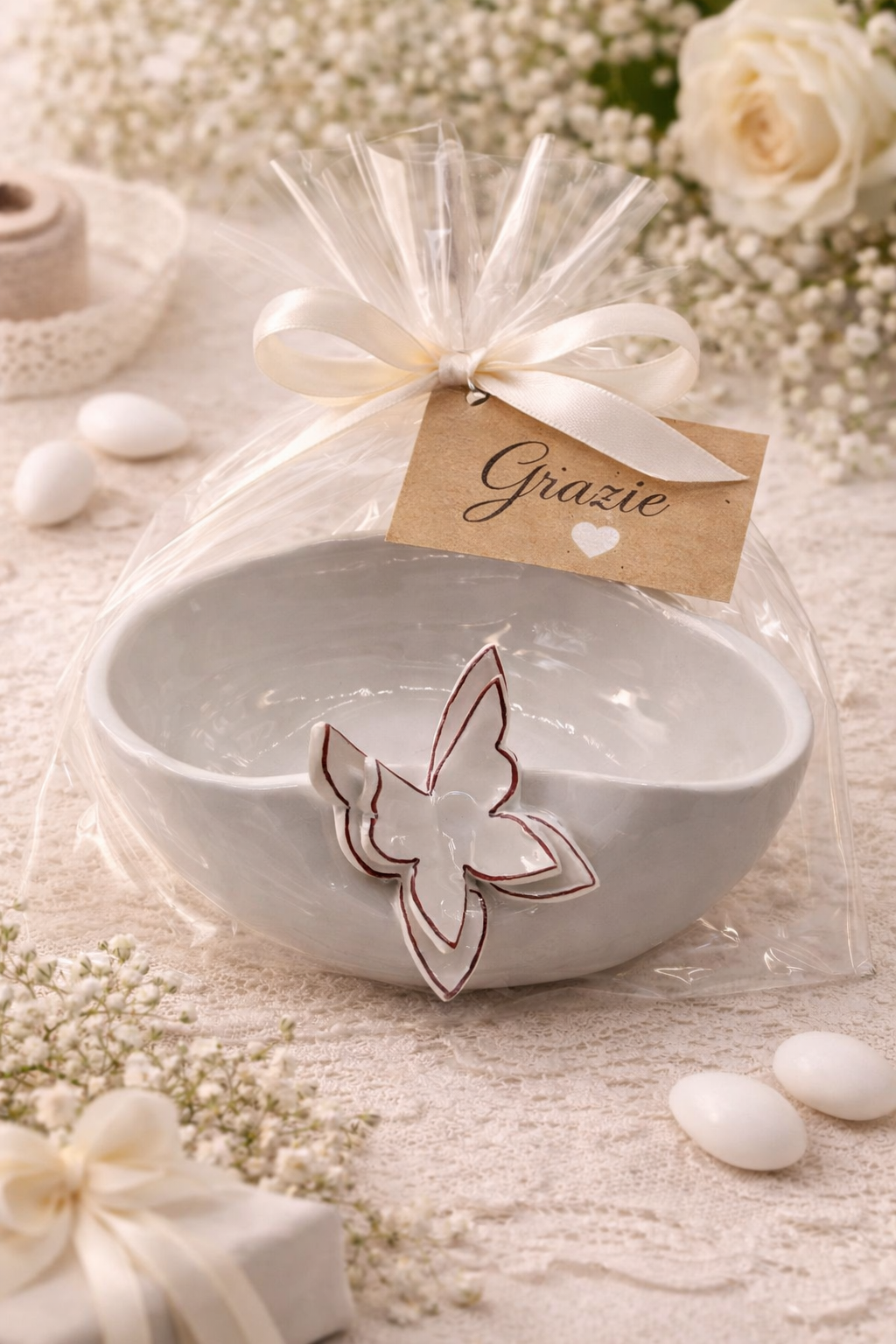 Bomboniera Matrimonio Ciotolina in Ceramica con Farfalla a Rilievo A104
