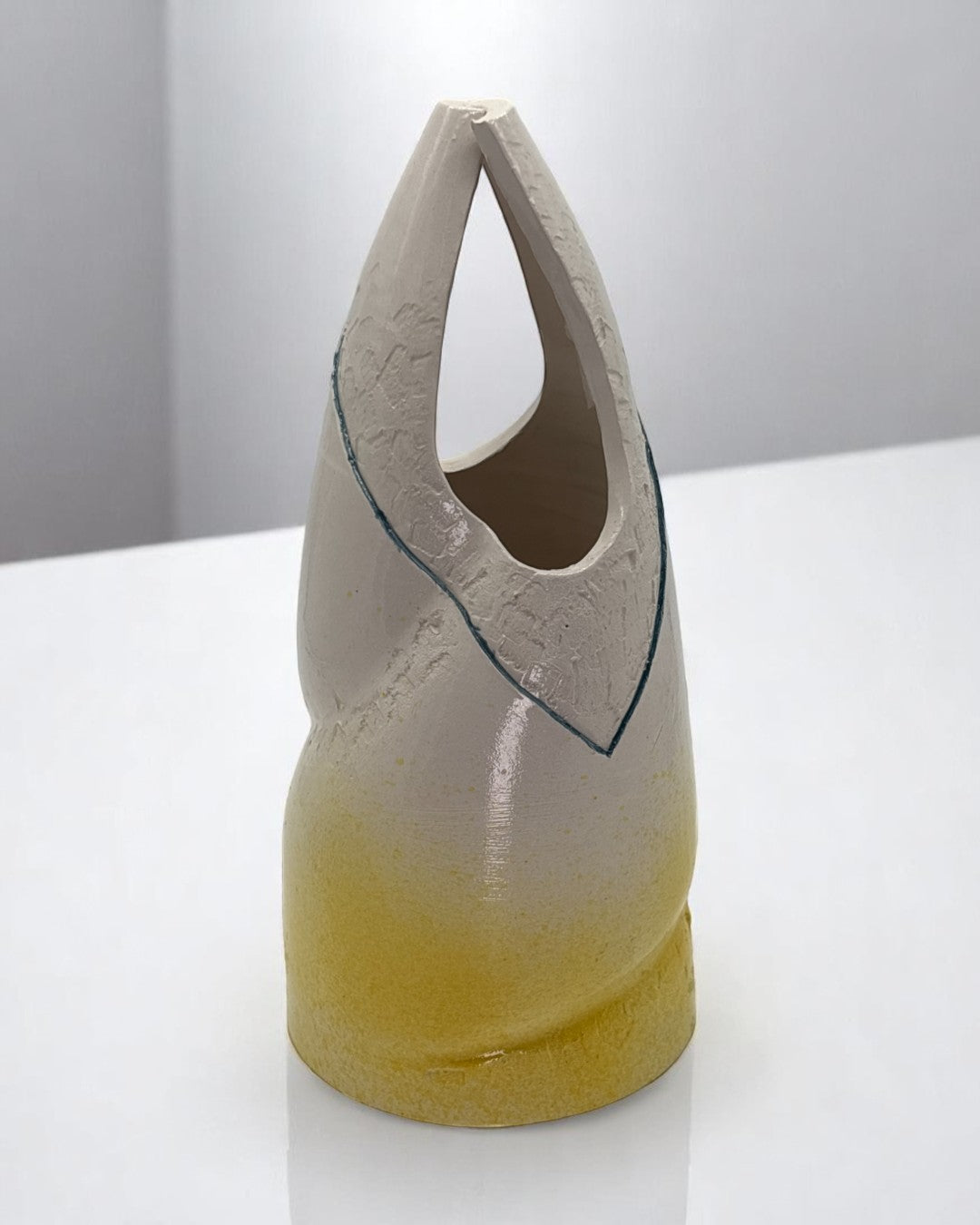 Vaso in Ceramica Bianco/Giallo - A20