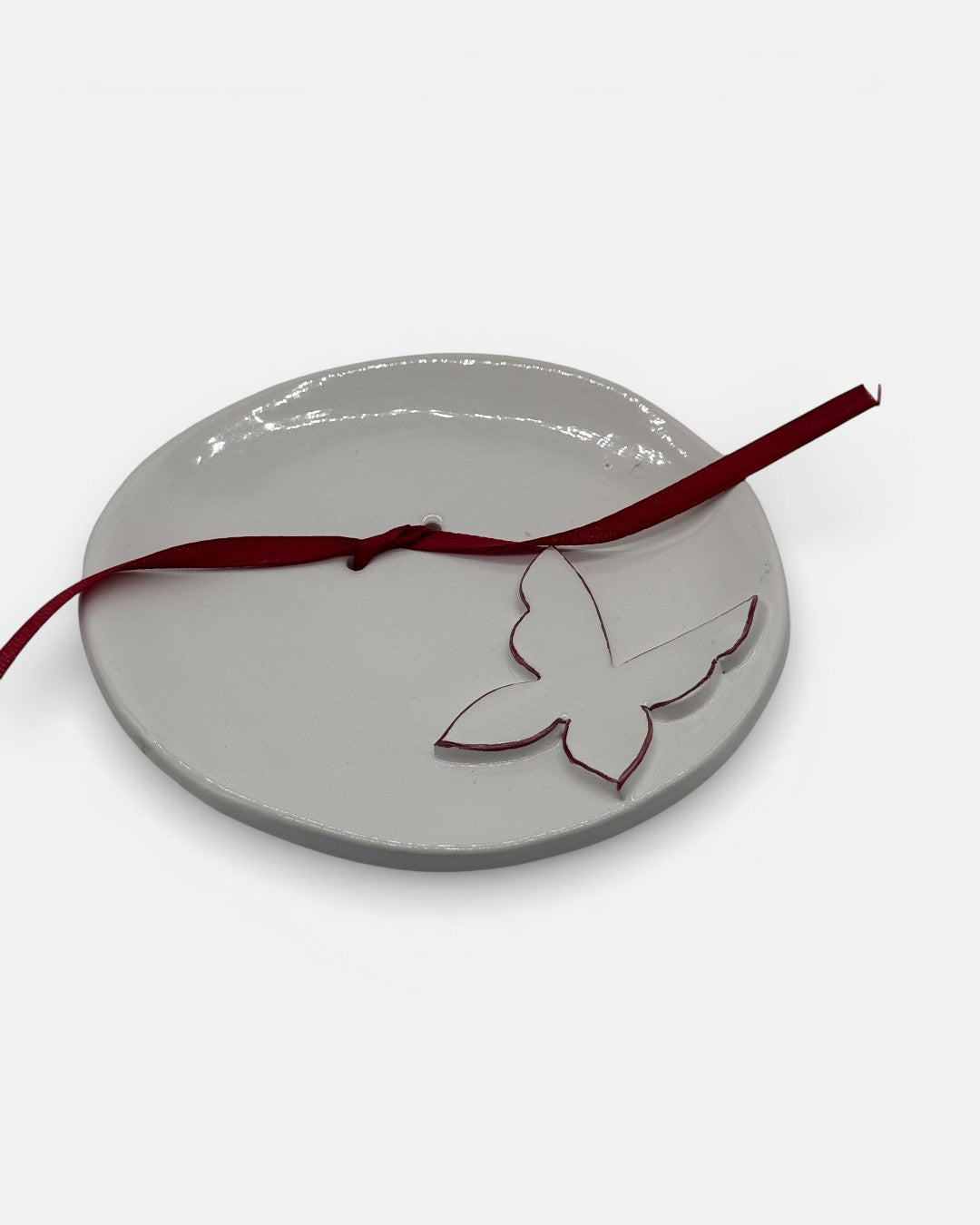 Piattino Portafedi in Ceramica con Farfalla a Rilievo A106