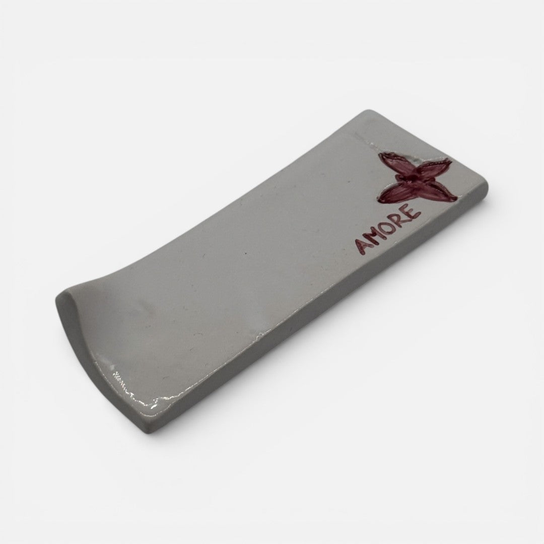 Poggiaposate in Ceramica “Amore” con Farfalla – A135